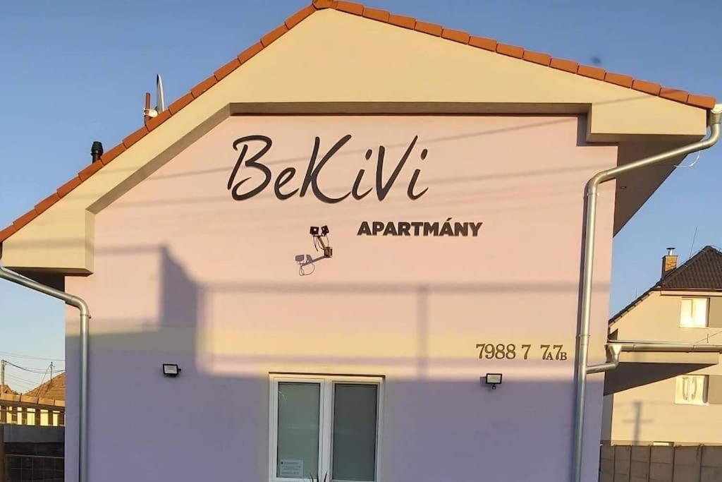 Bekivi Apartmany Dunajská Streda Extérieur photo